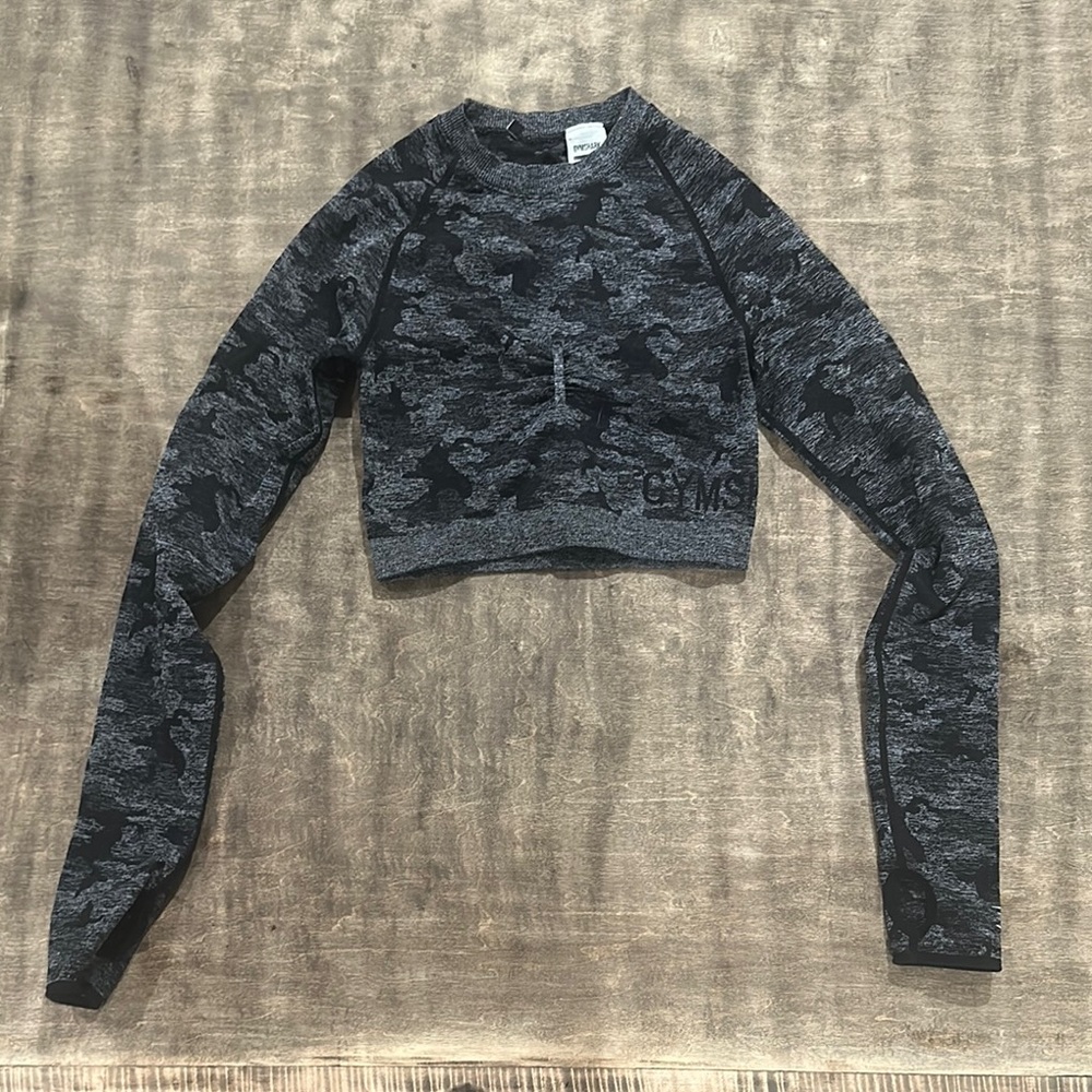 Gymshark Black and Gray Knit Top